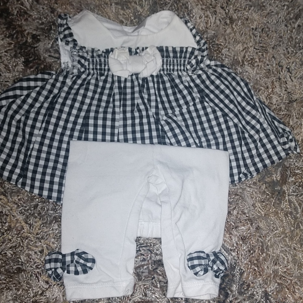 ⭐⭐ FIRST IMPRESSIONS PLAID OUTFIT ⭐⭐